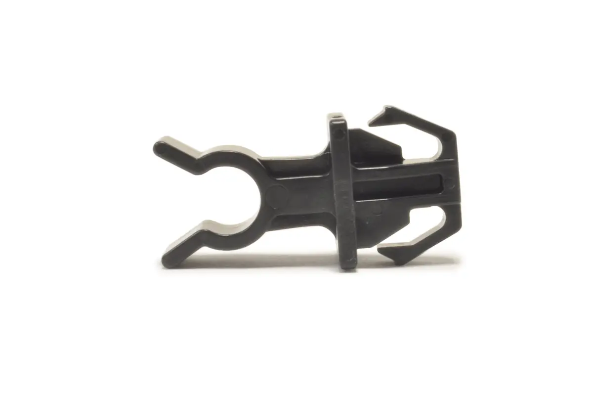Mitsubishi Oem Windshield Washer Line Clip For Evo X (8265A089) 1