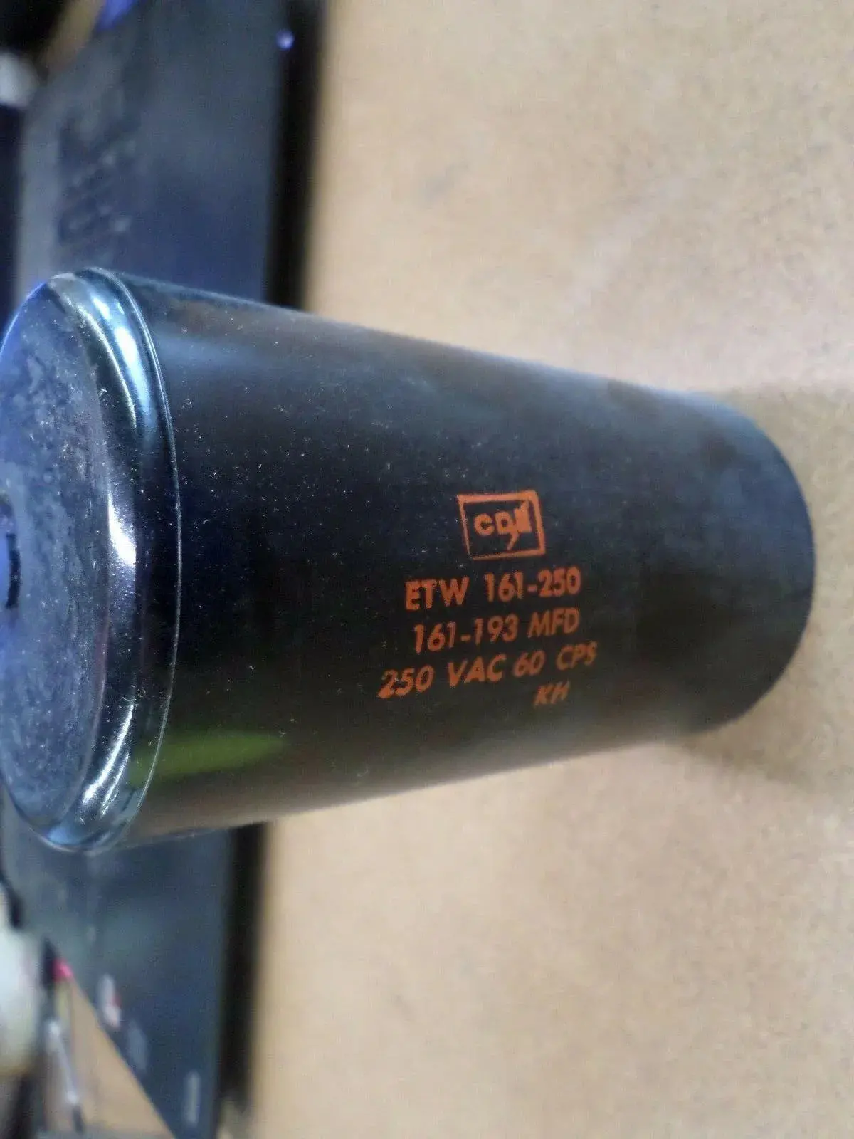 Cde Etw 161-250 Electrolytic Capacitor 1