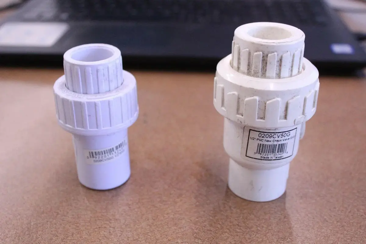 Check Valve,1/2"Solvent Pvc, Partno 0209Cv50g Lot Of 5 1