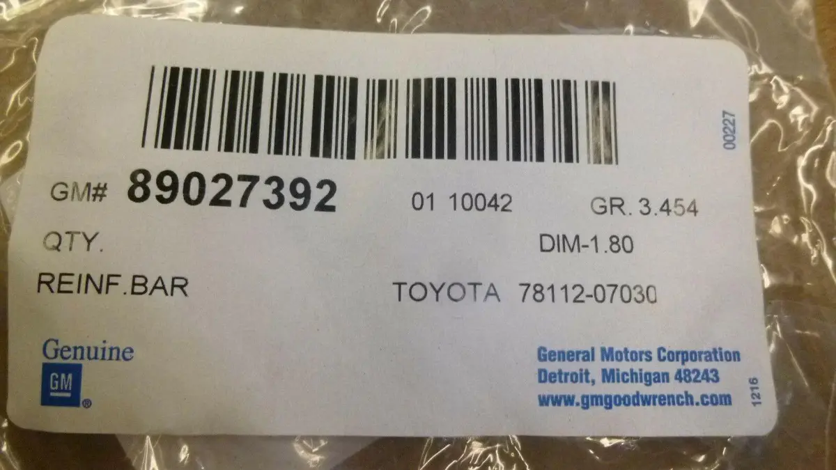 Gm Reinforcement Bar For Toyota 78112-070030 1