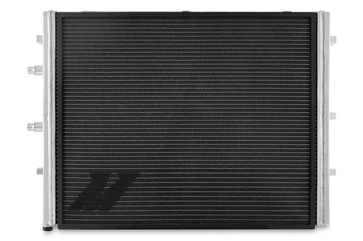 Mishimoto Performance Heat Exchanger For Bmw F8x M2/M3/M4 (Mmhe-F80-15) 1