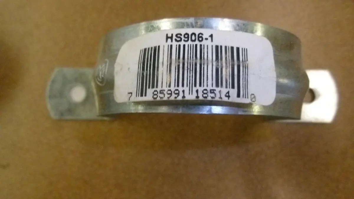 Thomas &Amp; Betts #Hs906-1  2 Hole Steel Strap By Thomas & Betts,Lot Of 22 1
